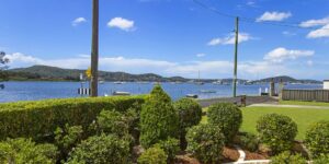 Point Frederick | Unbeatable Waterfront Location